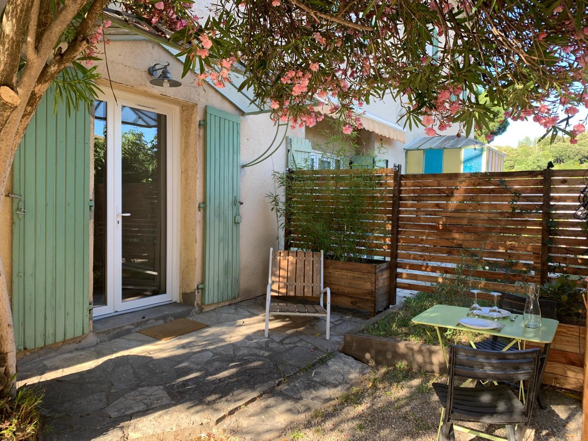 Apartmán Studio Moderne Cozy Ribaute-les-Tavernes Exteriér fotografie